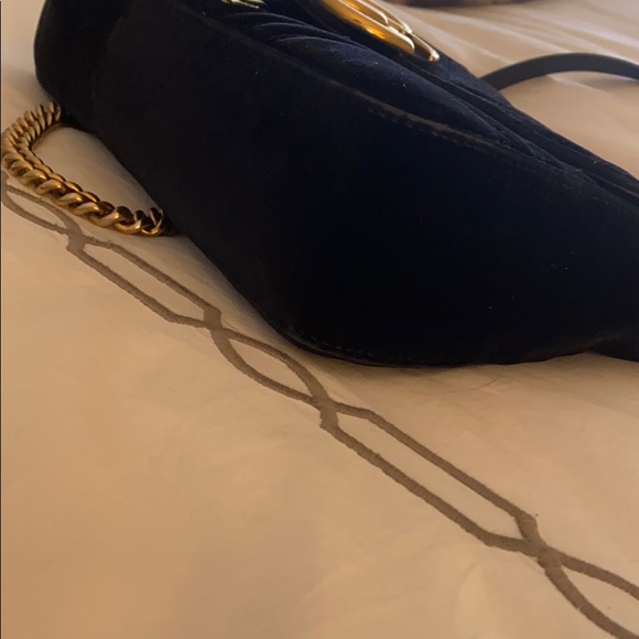 Gucci Marmont velvet handbag - Picture 11 of 14